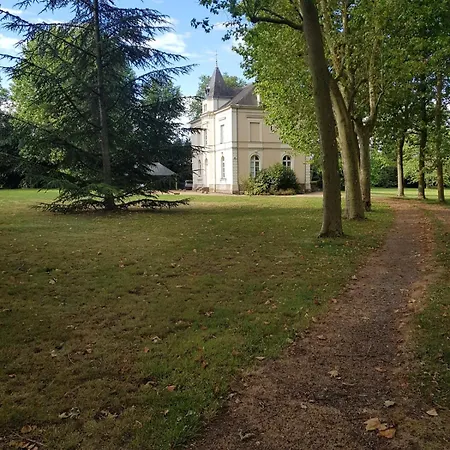 Manoir Au Coeur De La Campagne Angevine *