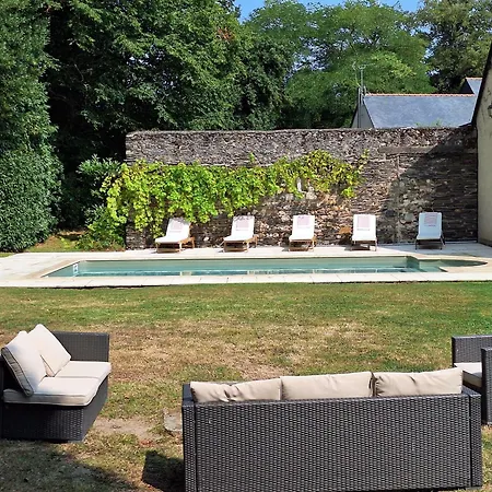 Dom wakacyjny Manoir Au Coeur De La Campagne Angevine Bouchemaine